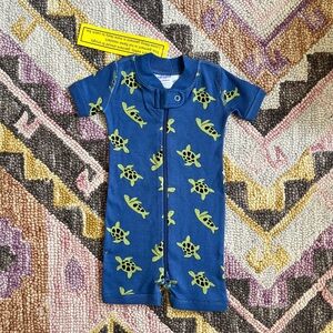 Hanna Andersson NWT 0-3 Months HannaJams Baby Shortie Sleeper Turtle Print